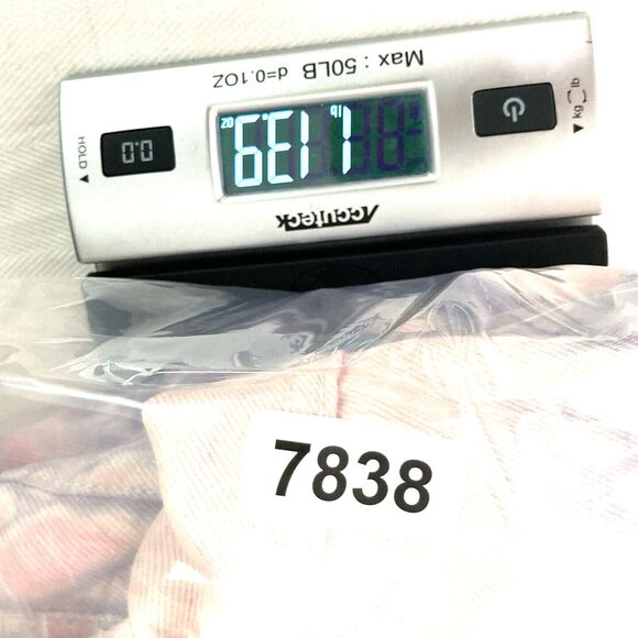 Levi’s Ex-boyfriend Trucker Pink/Purple Tie Dye Women’s S Jacket Size Small NWT - Picture 11 of 13